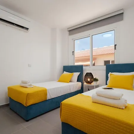 Analise Apartment *