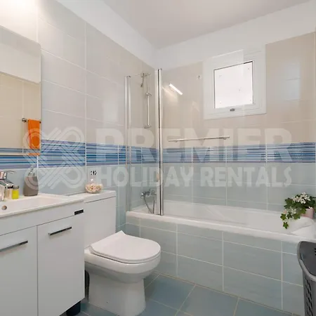 2br With Pools - Analise By Premier