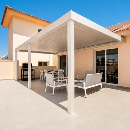 2br With Pools - Analise By Premier